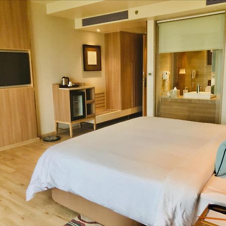 Bellevue Sarovar Premiere Junagadh Eksteriør bilde